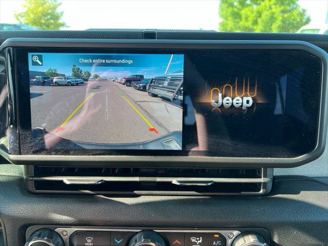 Certified 2024 Jeep Gladiator Sport AWD/4WD image 20