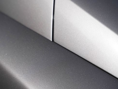 Used 2019 Rolls-Royce Wraith image 3