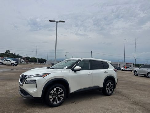 Certified 2023 Nissan Rogue SV AWD/4WD image 10