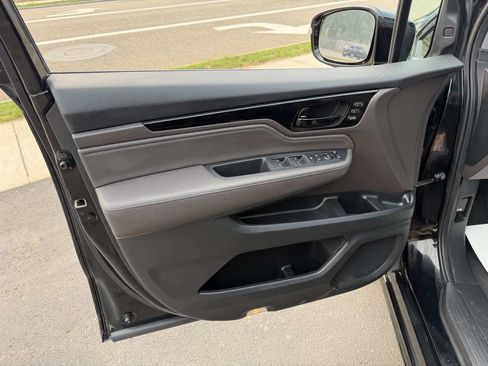 Used 2019 Honda Odyssey Elite image 11