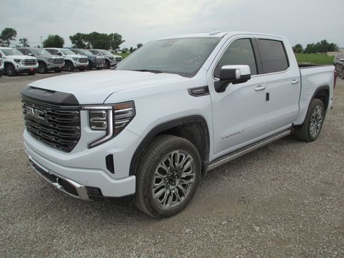 New 2026 GMC Sierra 1500 Denali Ultimate AWD/4WD image 10