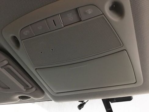 Used 2017 Nissan Sentra SV image 31