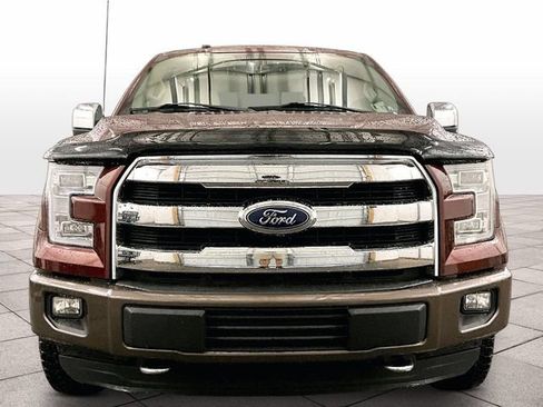 Used 2017 Ford F150 Lariat w/ Equipment Group 502A Luxury AWD/4WD image 4