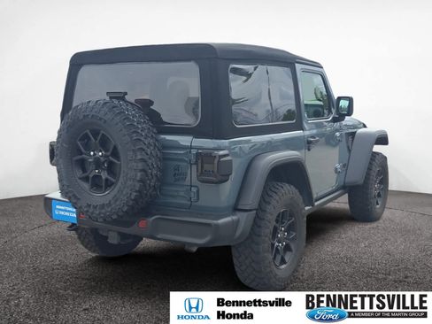 Used 2024 Jeep Wrangler Willys image 5