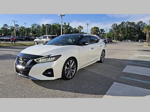 Used 2023 Nissan Maxima Platinum w/ Sport Mat Group FWD image 22