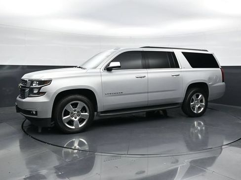 Used 2016 Chevrolet Suburban LT AWD/4WD image 6