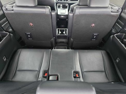 Used 2024 Toyota Grand Highlander Limited image 20