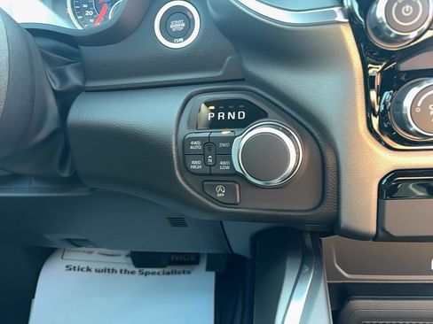 New 2026 RAM 1500 Big Horn AWD/4WD image 18
