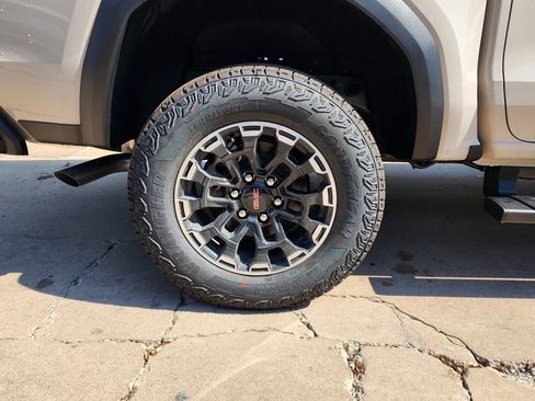 New 2026 GMC Canyon AT4 image 53