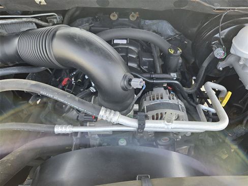 Used 2020 RAM 1500 Classic SLT RWD image 30