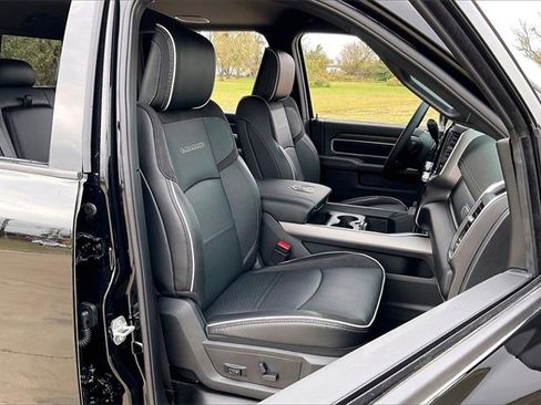 New 2026 RAM 3500 Laramie w/ Towing Technology Group image 11