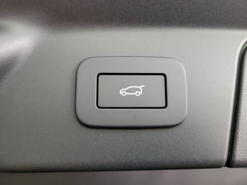 Used 2026 Land Rover Range Rover Velar Dynamic SE AWD/4WD image 30