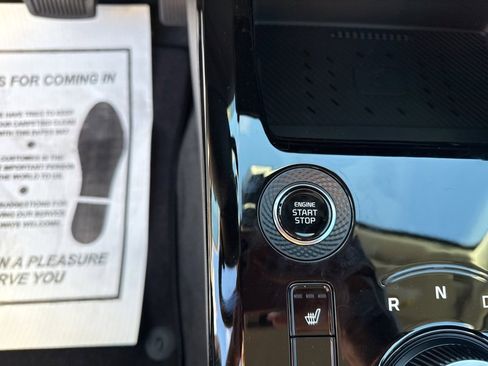 New 2025 Kia Niro EX w/ EX Cold Weather Package image 30