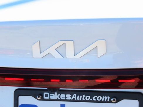 Used 2024 Kia Forte LXS w/ LXS Technology Package image 15