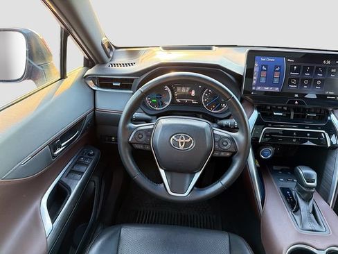 Used 2021 Toyota Venza Limited w/ Advanced Technology Package AWD/4WD image 23