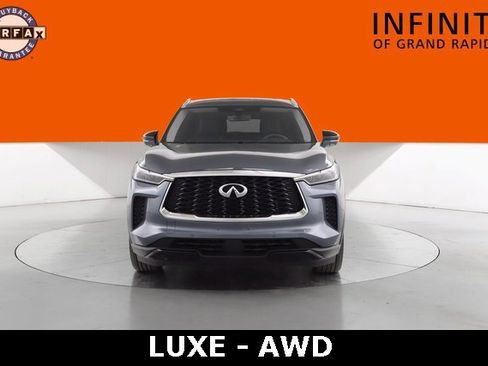 Used 2024 INFINITI QX60 Luxe image 2