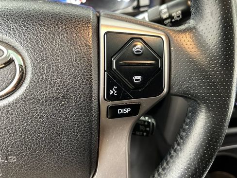 Used 2018 Toyota 4Runner Limited w/ Four Season Floor Mat Package AWD/4WD image 53