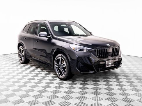 Certified 2025 BMW X1 xDrive28i w/ Technology Package AWD/4WD image 8