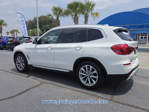 Used 2018 BMW X3 xDrive30i AWD/4WD image 3