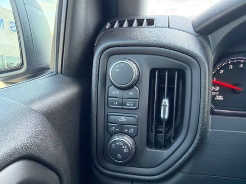 Used 2021 Chevrolet Silverado 1500 Custom AWD/4WD image 32