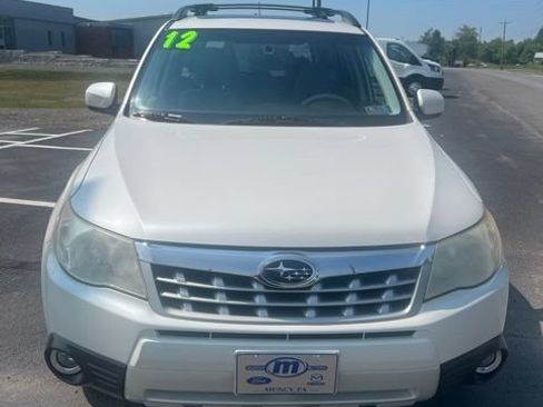 Used 2012 Subaru Forester 2.5X Limited AWD/4WD image 2