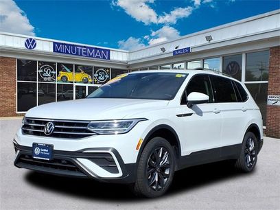 Certified 2022 Volkswagen Tiguan SE w/ Panoramic Sunroof Package