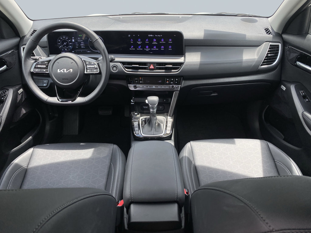 Used 2026 Kia Seltos SX AWD/4WD image 13
