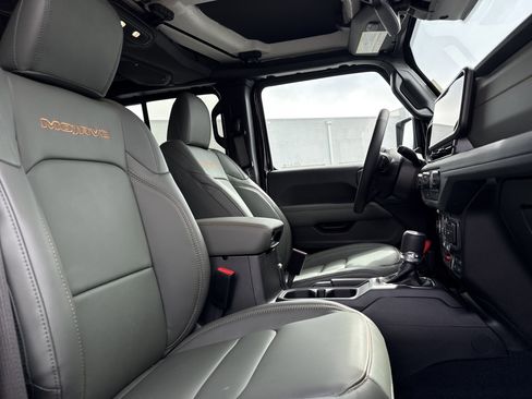 New 2026 Jeep Gladiator Mojave image 20