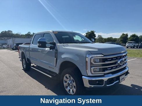 Used 2025 Ford F250 Lariat w/ Chrome Package AWD/4WD image 2