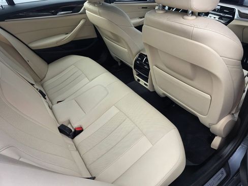 Used 2022 BMW 540i 540i w/ Convenience Package image 29