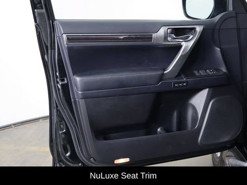 Used 2022 Lexus GX 460 Premium w/ Premium Package AWD/4WD image 20