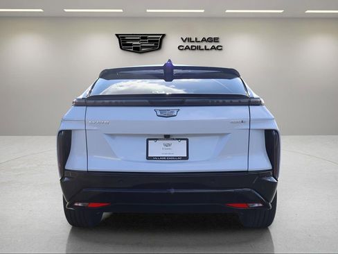 New 2026 Cadillac Lyriq Sport RWD image 4