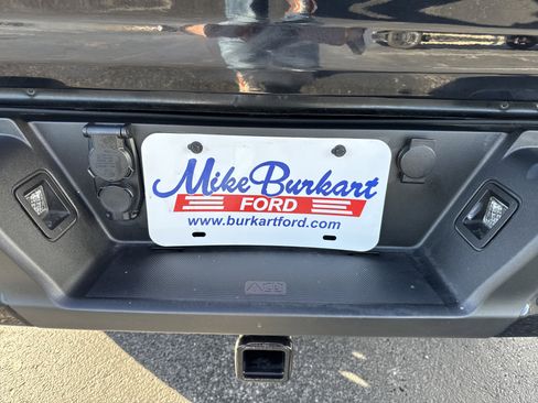 Certified 2021 Ford F150 Lariat w/ Equipment Group 502A High image 14