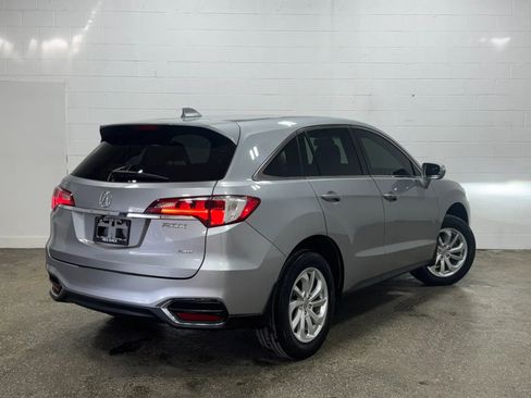 Used 2018 Acura RDX AWD w/ Technology Package image 3