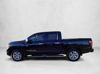 Used 2020 Nissan Titan SL w/ Moonroof Package video 2