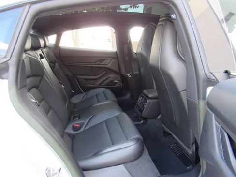 Used 2023 Porsche Taycan Premium Package w/ Premium Package image 27