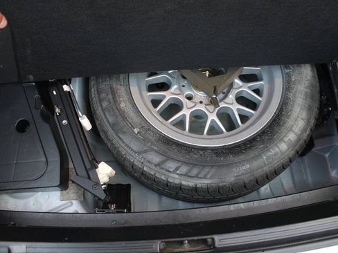 Used 1997 BMW 528i Sedan RWD image 26