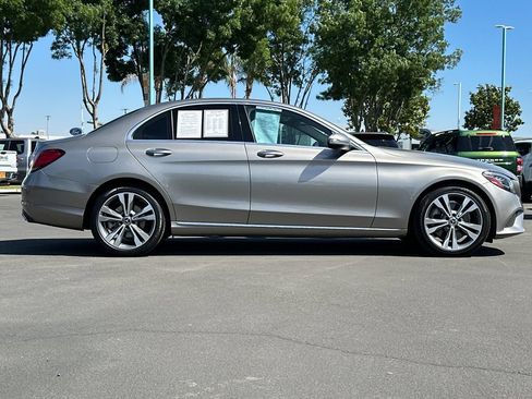 Used 2019 Mercedes-Benz C 300 Sedan image 2
