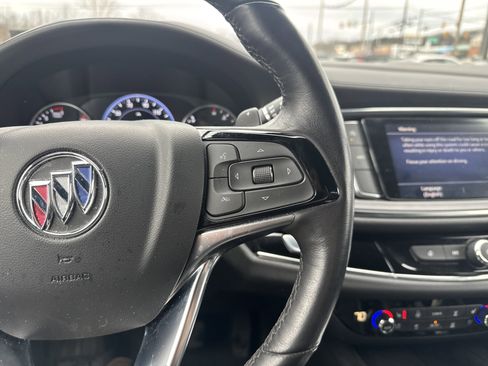 Used 2023 Buick Enclave Avenir image 20