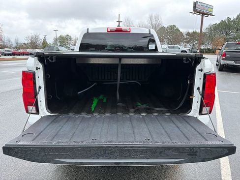 Used 2023 Chevrolet Colorado LT image 18