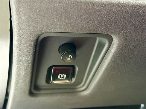 Used 2024 Chevrolet Corvette Stingray Coupe w/ 1LT image 12