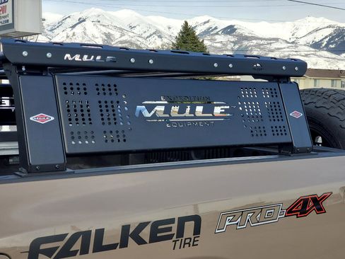 Used 2022 Nissan Frontier PRO-4X image 5