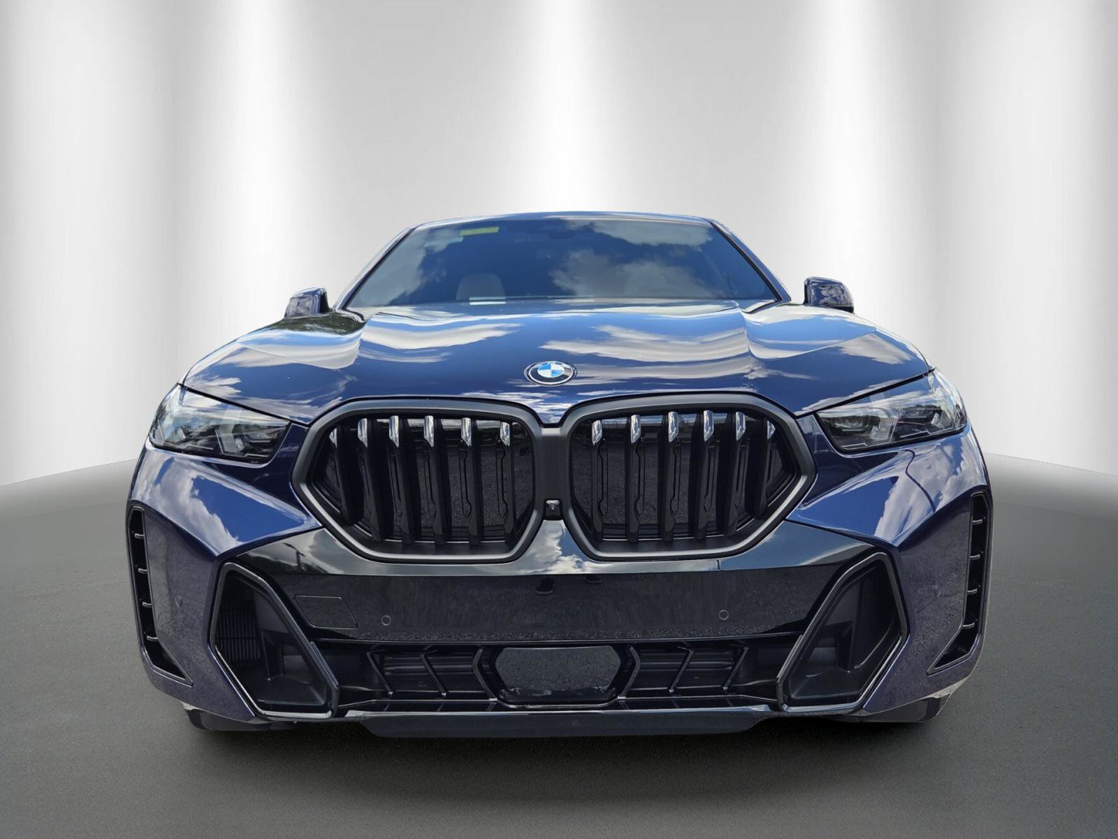 New 2027 BMW X6 xDrive40i w/ Executive Package AWD/4WD image 2