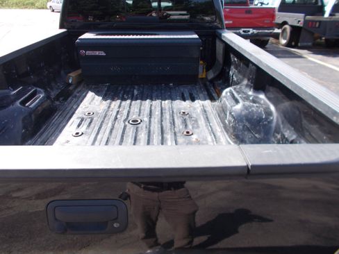 Used 2011 Ford F450 Lariat w/ Lariat Ultimate Pkg AWD/4WD image 3