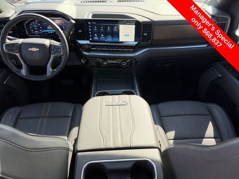 Used 2025 Chevrolet Silverado 2500 High Country w/ High Country Premium Package AWD/4WD image 12