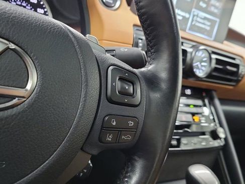 Used 2024 Lexus IS 300 w/ Comfort Package RWD image 28