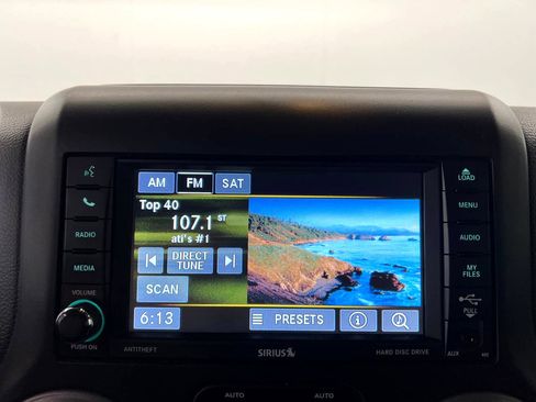 Used 2017 Jeep Wrangler Unlimited Sport image 19