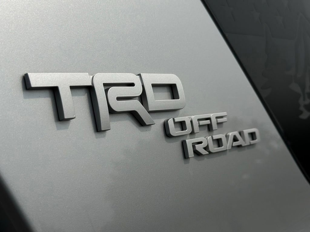 Used 2023 Toyota 4Runner TRD Off-Road Premium w/ Moonroof Package AWD/4WD image 41