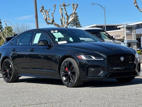 Used 2024 Jaguar XF R-Dynamic SE image 8