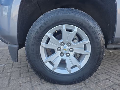 Used 2018 Chevrolet Colorado LT w/ Luxury Package, Chrome image 11